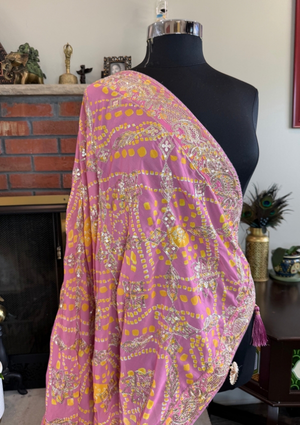 Baby Pink Bandhej Vintage Dupatta